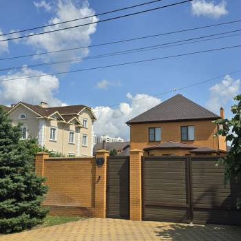 Продается Дом, 271 м²