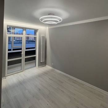 Продается 1-комнатная квартира, 41 м²