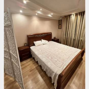 Продается Дом, 380 м²