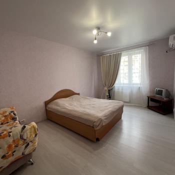 Продается 1-комнатная квартира, 39 м²