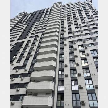 Продается 1-комнатная квартира, 40,3 м²