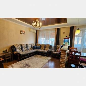 Продается Многокомнатная квартира, 98 м²