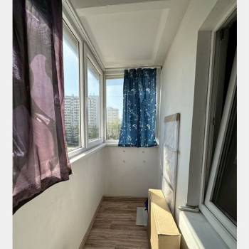 Продается 1-комнатная квартира, 48 м²