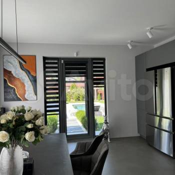 Продается Дом, 290 м²