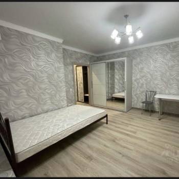 Продается 1-комнатная квартира, 29,7 м²