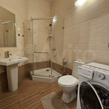 Продается Многокомнатная квартира, 143 м²