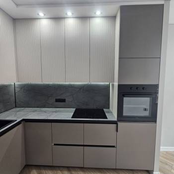 Продается 1-комнатная квартира, 39 м²