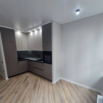 Продается 1-комнатная квартира, 39 м²
