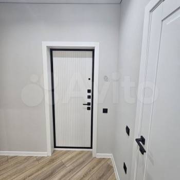 Продается 1-комнатная квартира, 39 м²