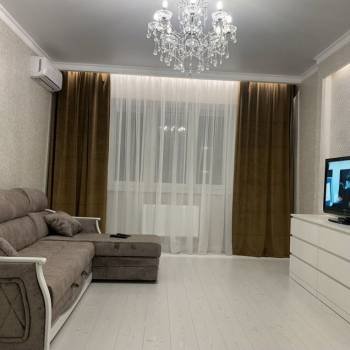 Продается 1-комнатная квартира, 47,8 м²