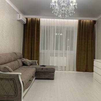 Продается 1-комнатная квартира, 47,8 м²