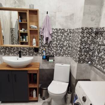 Продается 1-комнатная квартира, 35 м²