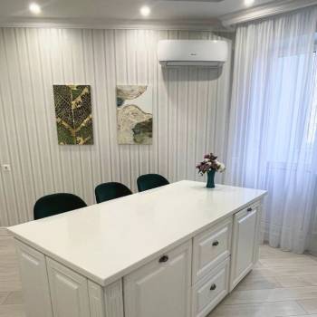 Продается 3-х комнатная квартира, 93 м²