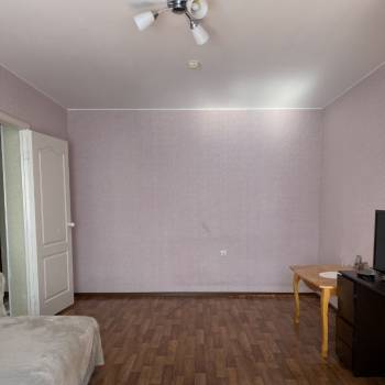 Продается 1-комнатная квартира, 40 м²