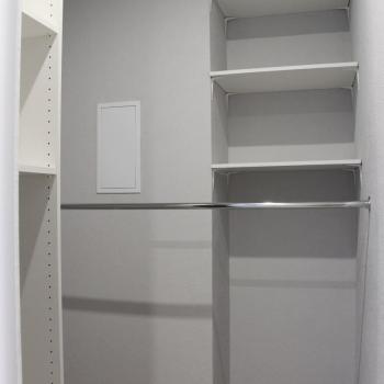 Продается 1-комнатная квартира, 48 м²