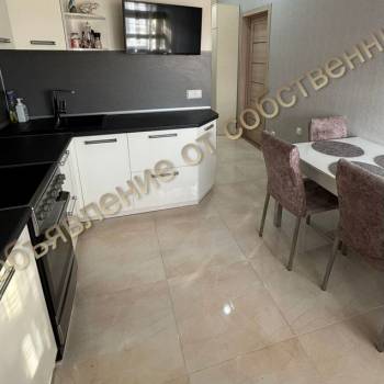 Продается 1-комнатная квартира, 39 м²