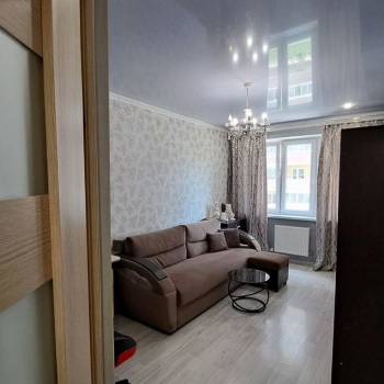 Продается 1-комнатная квартира, 32,9 м²