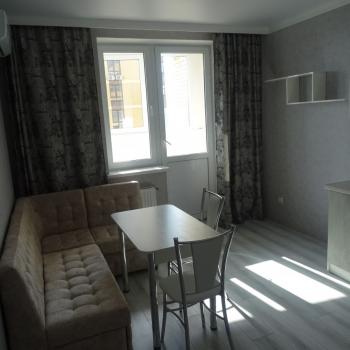 Сдается 1-комнатная квартира, 42 м²