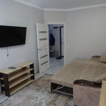 Сдается 1-комнатная квартира, 42 м²