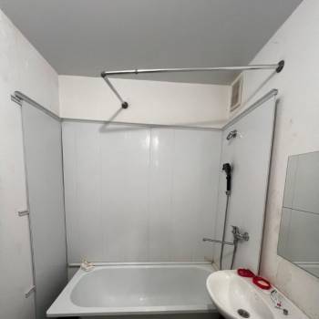 Продается 2-х комнатная квартира, 57 м²