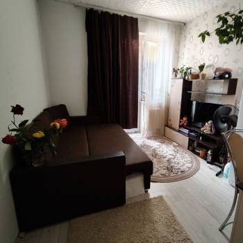 Продается 1-комнатная квартира, 16,8 м²