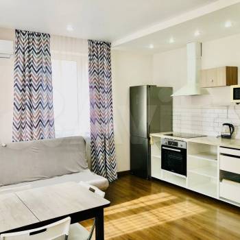 Продается 2-х комнатная квартира, 72,6 м²