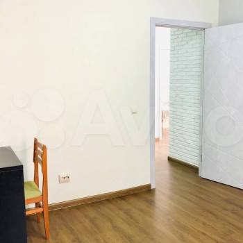 Продается 2-х комнатная квартира, 72,6 м²