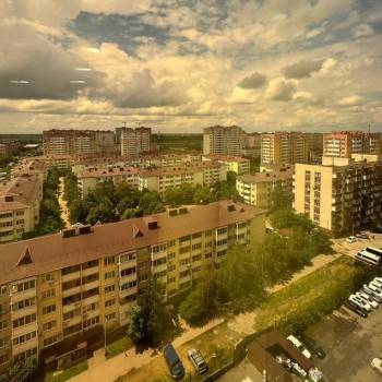 Продается 1-комнатная квартира, 42 м²