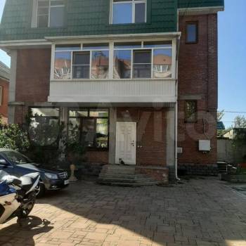 Продается Дом, 200 м²