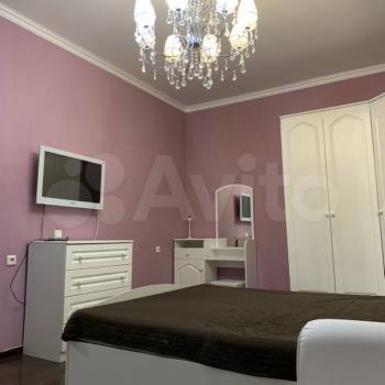 Сдается 1-комнатная квартира, 40 м²