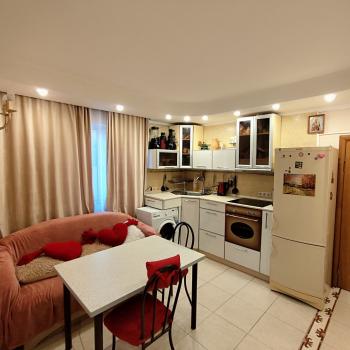 Продается 1-комнатная квартира, 38 м²