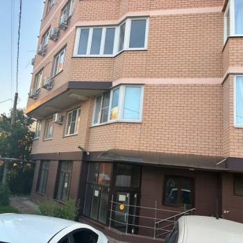 Сдается Торговое помещение, 265 м²