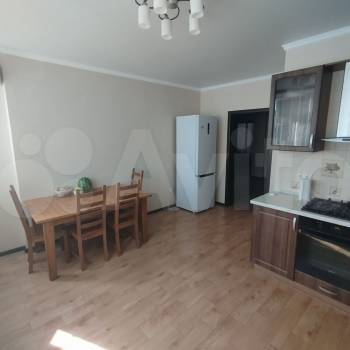 Продается 2-х комнатная квартира, 74 м²