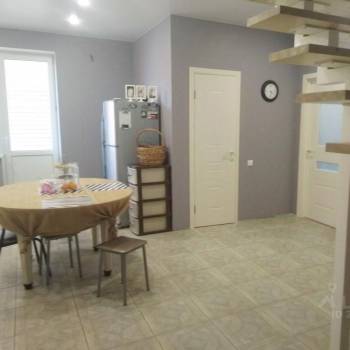 Продается 3-х комнатная квартира, 143 м²