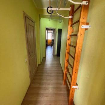 Сдается 1-комнатная квартира, 42 м²