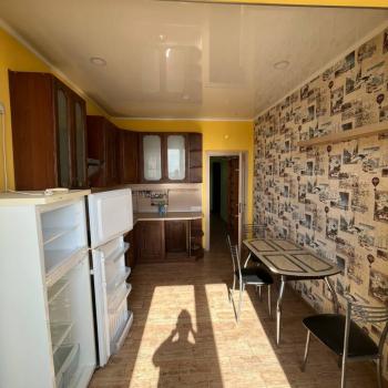 Сдается 1-комнатная квартира, 42 м²