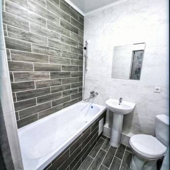 Продается 1-комнатная квартира, 35 м²