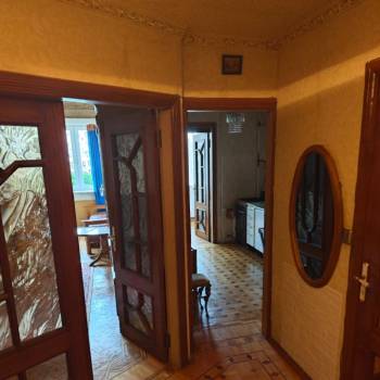 Продается 1-комнатная квартира, 45 м²