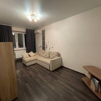 Сдается 1-комнатная квартира, 34 м²
