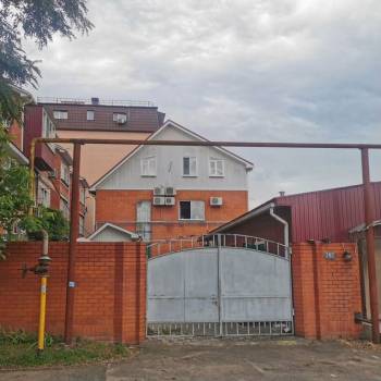 Продается Дом, 456 м²