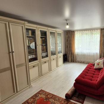 Продается 1-комнатная квартира, 39,8 м²