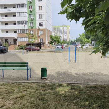 Продается 1-комнатная квартира, 39,8 м²