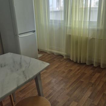 Сдается 1-комнатная квартира, 37 м²