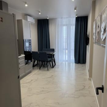 Сдается 2-х комнатная квартира, 80 м²