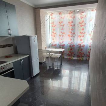 Продается 1-комнатная квартира, 46 м²