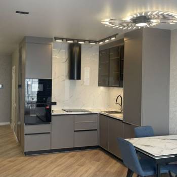 Продается 1-комнатная квартира, 62,3 м²