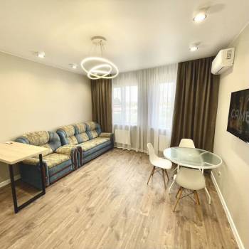 Продается 1-комнатная квартира, 51 м²