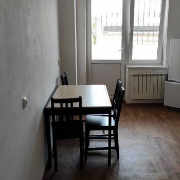 Продается 1-комнатная квартира, 58,3 м²