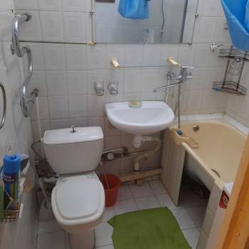 Продается 1-комнатная квартира, 32,8 м²