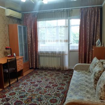 Сдается 1-комнатная квартира, 40 м²